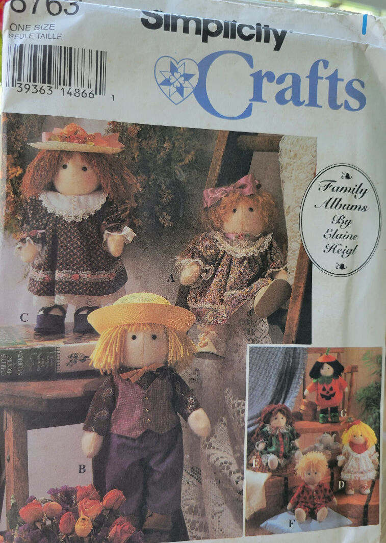 Simplicity 8763 12" doll and clothes pattern