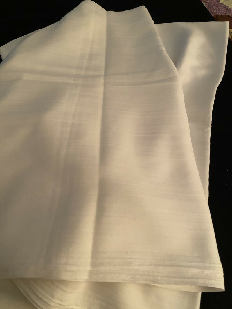 White Crinkle cloth