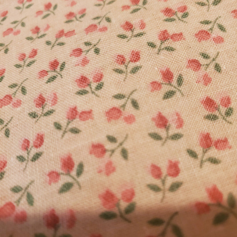 Sm print pink on pink quilter&