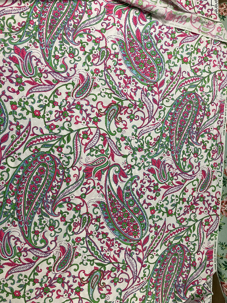 Groovy Bright Oversize Paisley Print - 3 and 2/3 YARDS Silky Synthetic Fabric