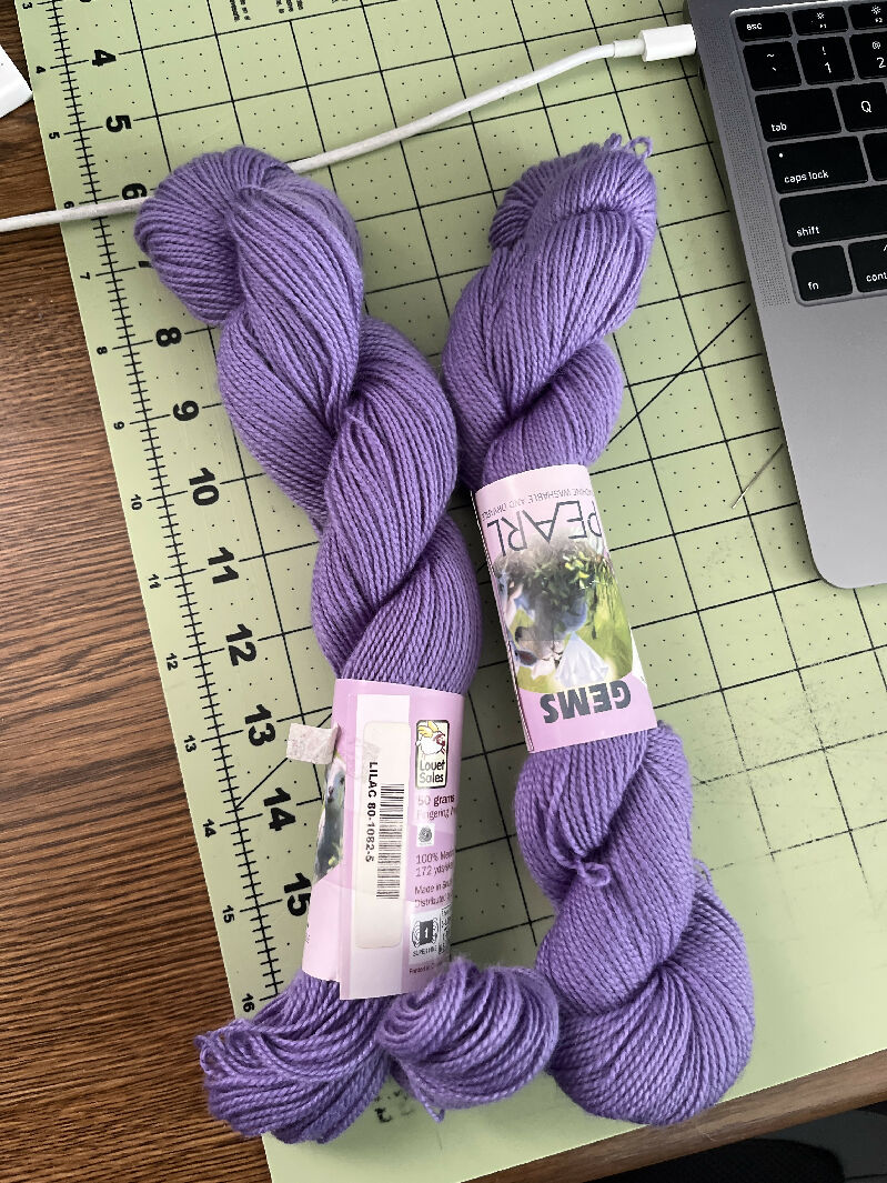 Louet Pearl 100% Merino wool - purple (Lilac) Fingering weight