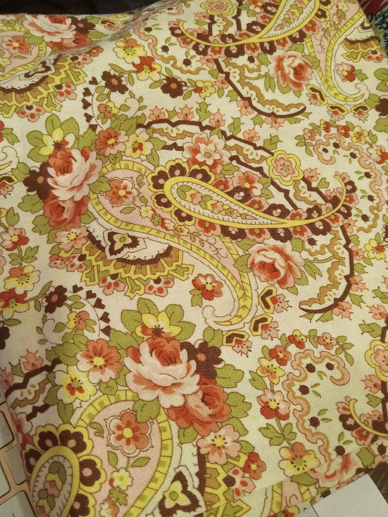 Rambling Rose Paisley Floral Quilting Cotton - 3.5 yard remnant