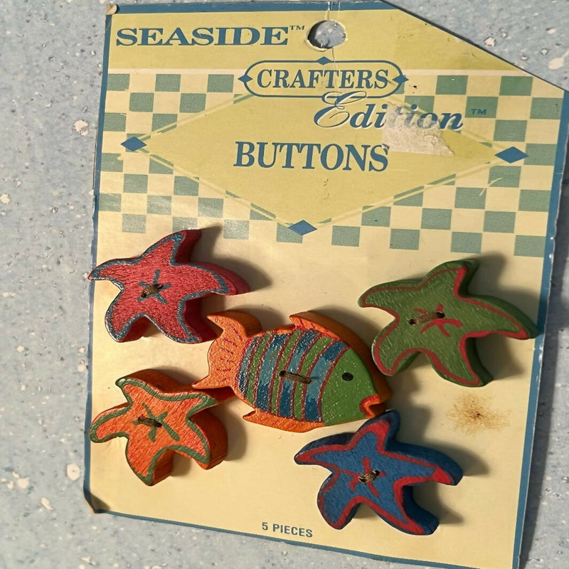 Novelty buttons - tropical fish