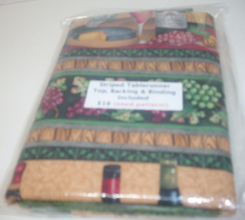 Grape, Wine & Cheese Tablerunner kit