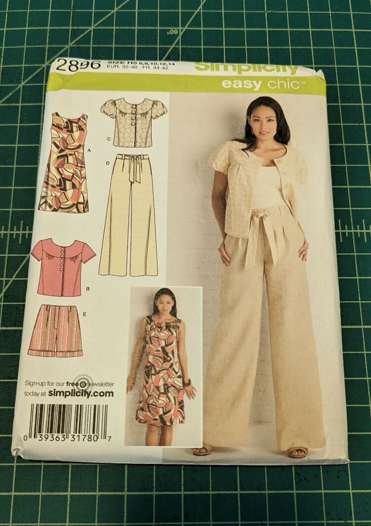 Simplicity 2896 Easy Chic Dress, Jacket, Pants, Shorts & Belt Sewing Pattern Sizes 6-14