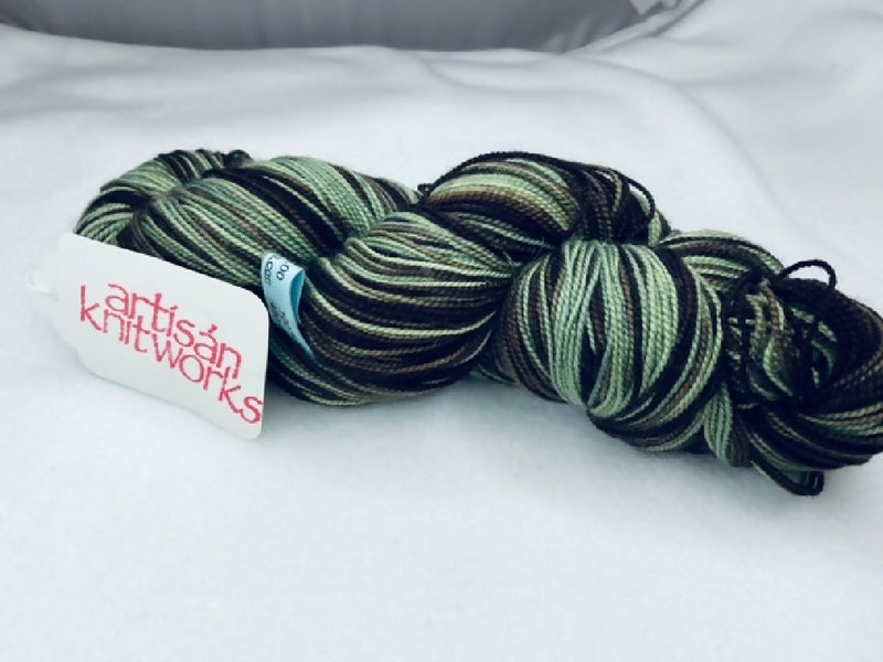 Ellens Half Pint Farm - Artisan Knitwors