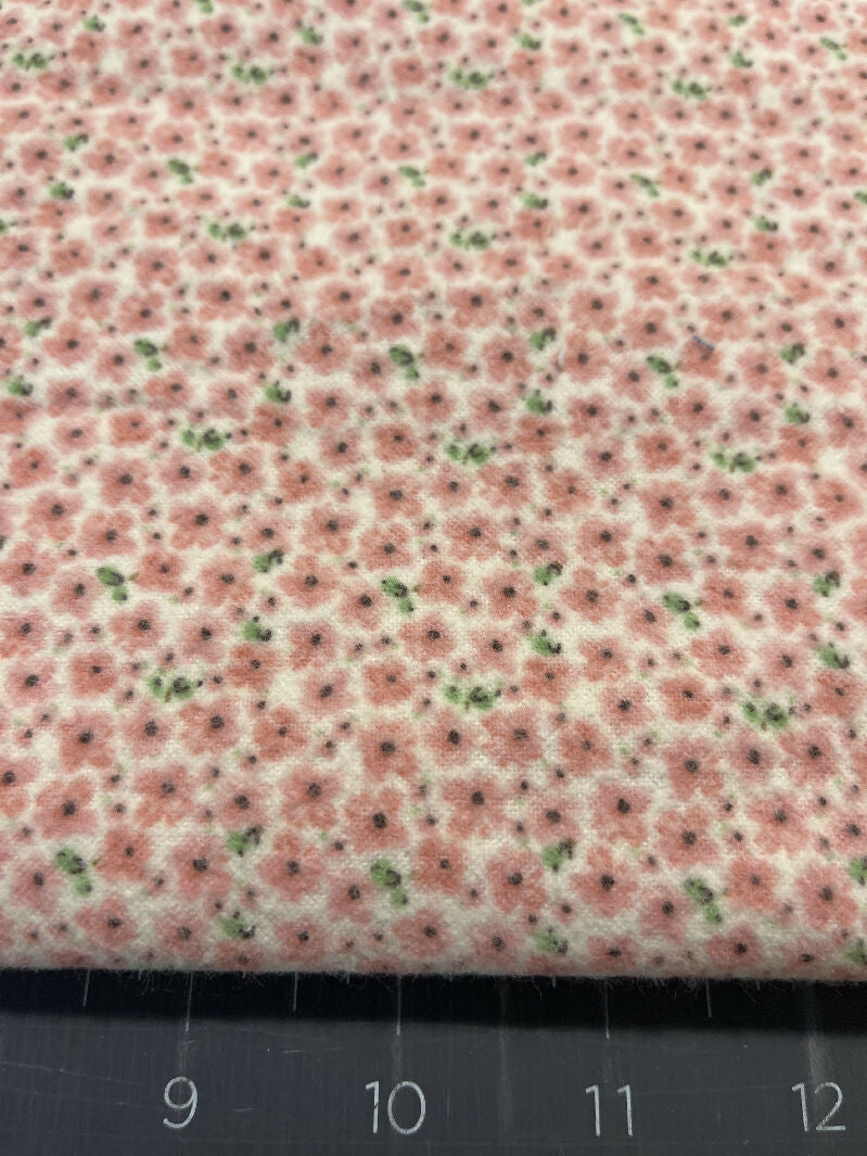 Tiny pink flowers flannel