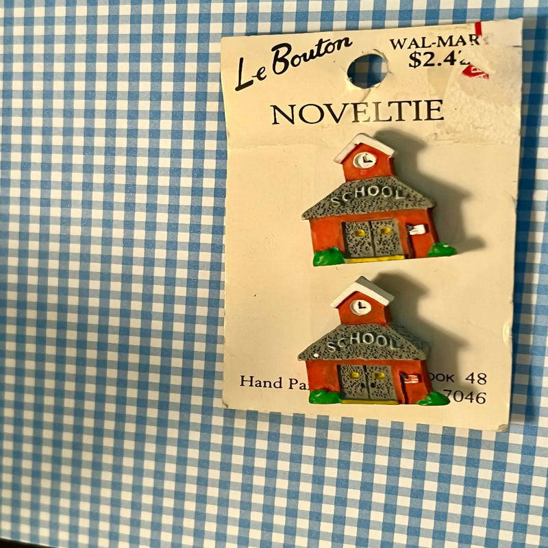 Novelty Buttons - schoolhouse