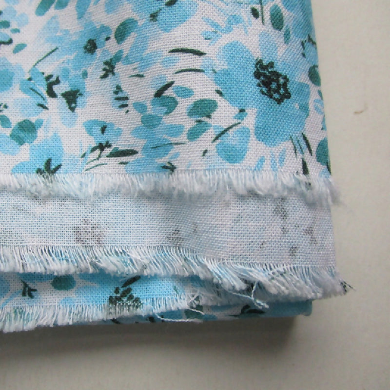 Turquoise and White Floral Cotton Quilting/Sewing Fabric, 43" x 35"