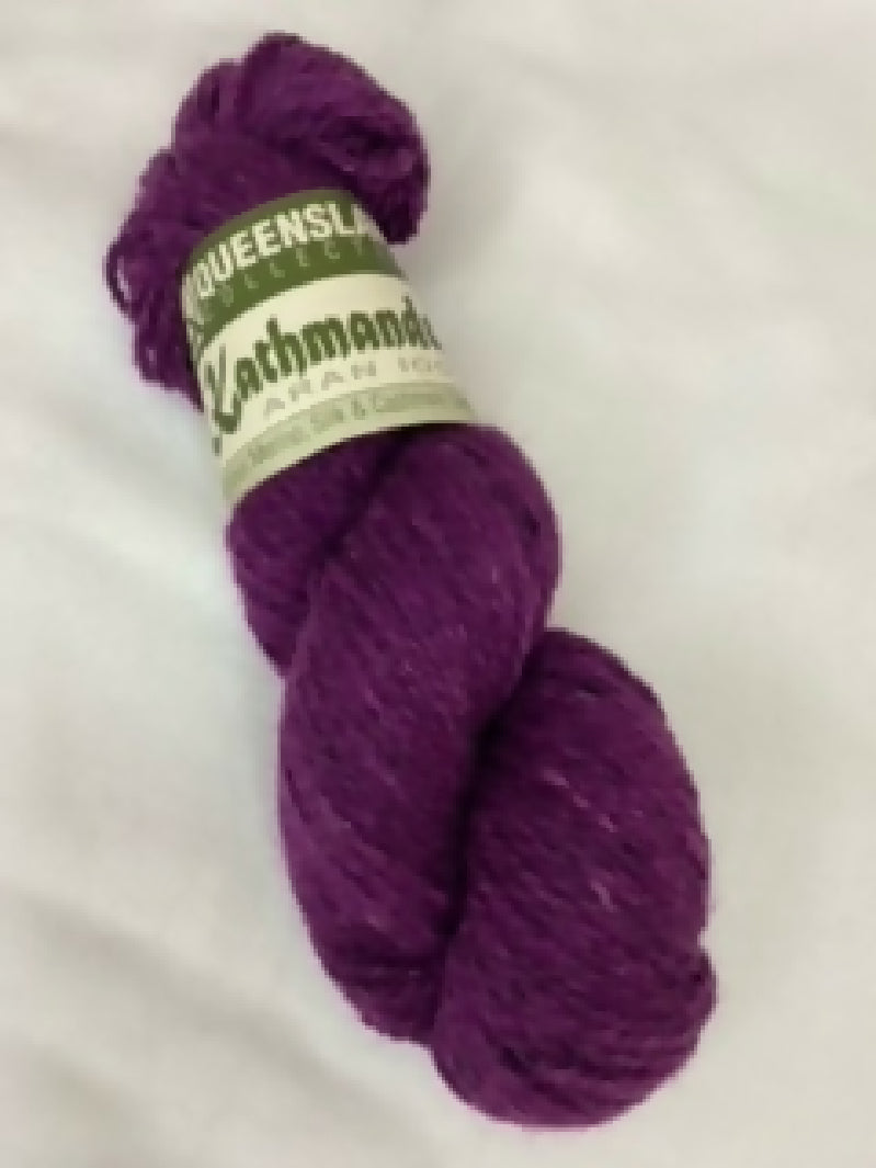 Queensland - Kathmandu Aran Weight