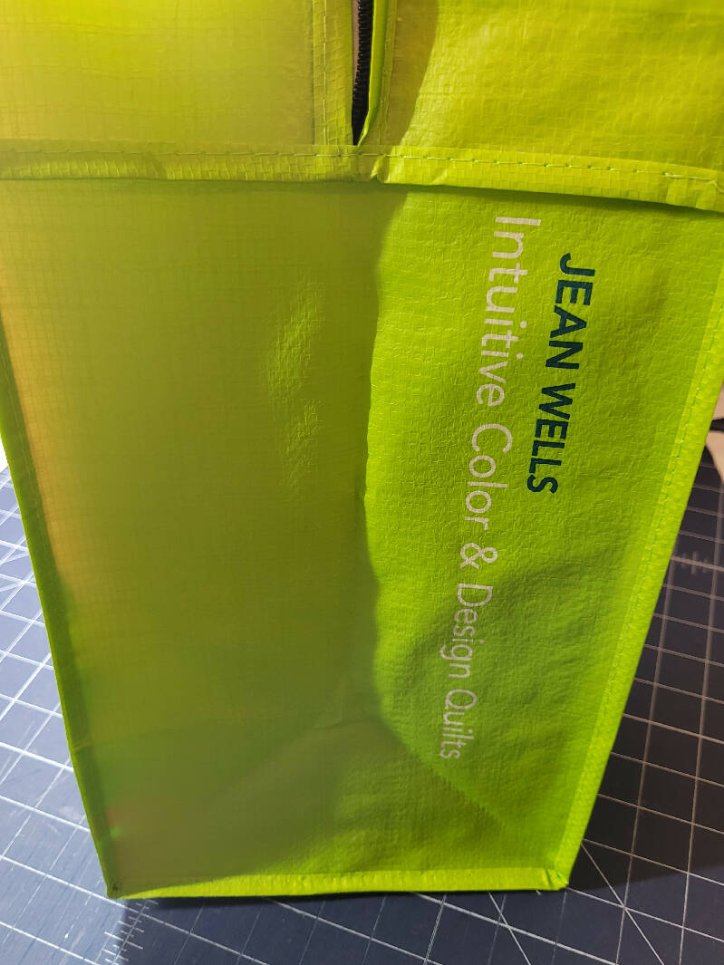 Reusable shopping bag with modern quilt design