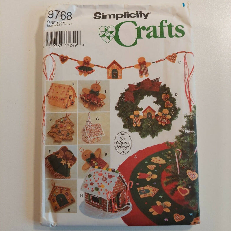 Simplicity Crafts 9768 Christmas Gingerbread VTG 1995 Tree Skirt