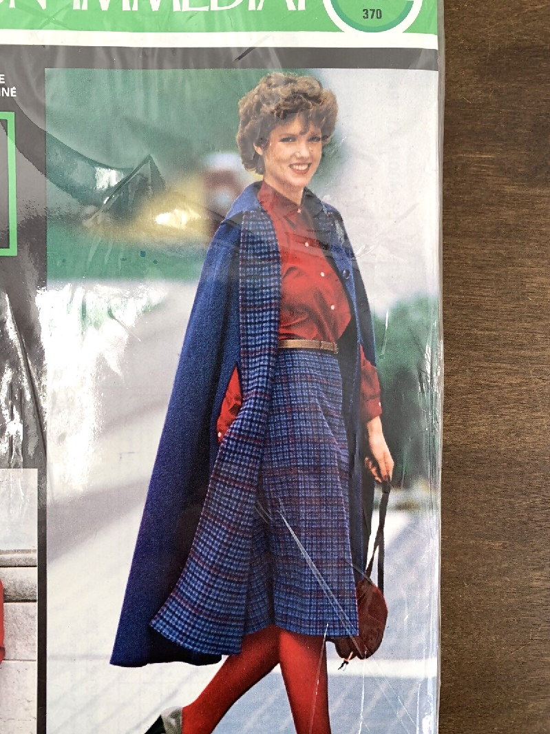 Vintage Patron Immediat French Sewing Pattern 80s Cape & Skirt Factory Folded Sz 48