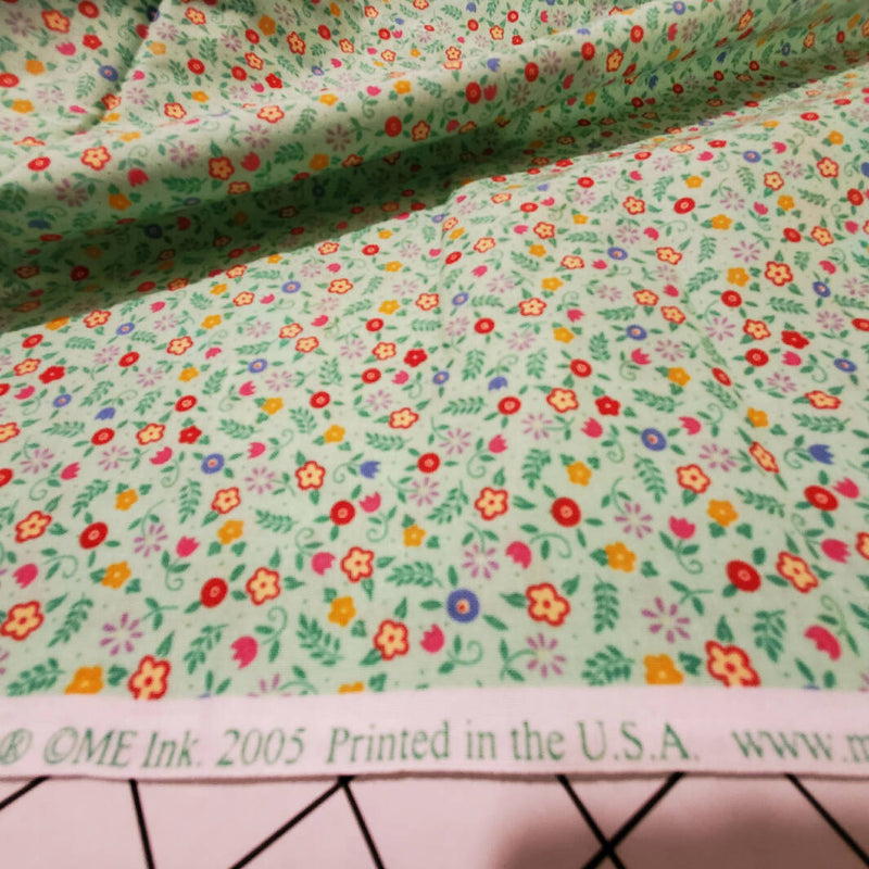 Mary Engelbreit Cotton Quilting Treasures Cranston Village Fabric 23 x 2 1_4 yds