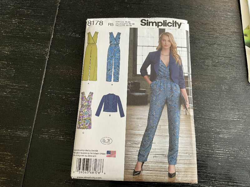 Simplicity 8178 - Unopened, US Sizes 14-22