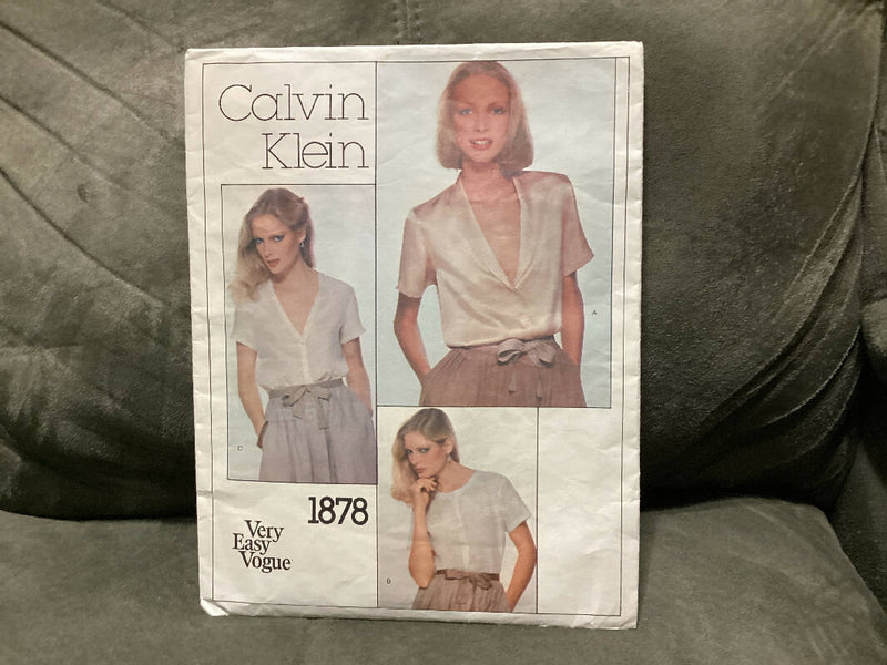 Calvin Klein Very Easy Vogue 1878 size 14