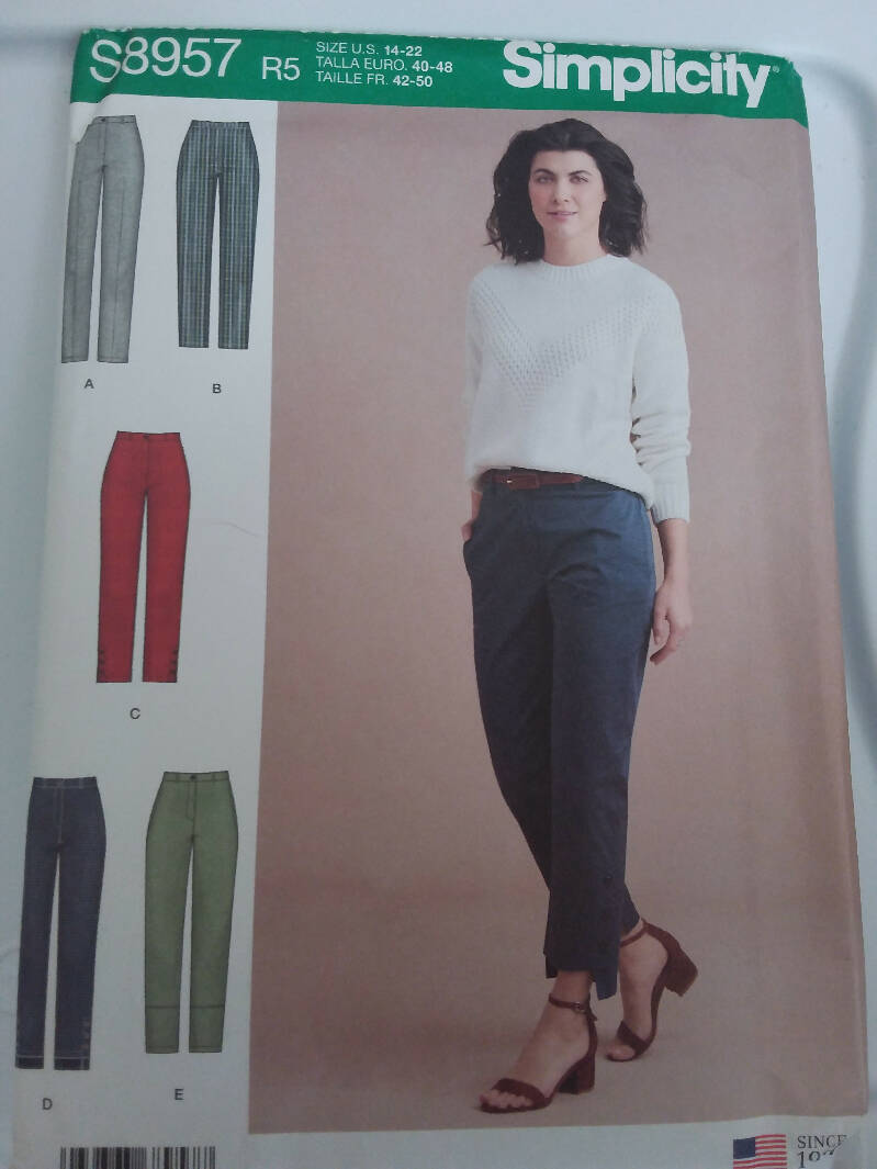 Simplicity 8957 Misses Silm Leg Pants with Length and Leg Variations Size 14 - 22 Uncut