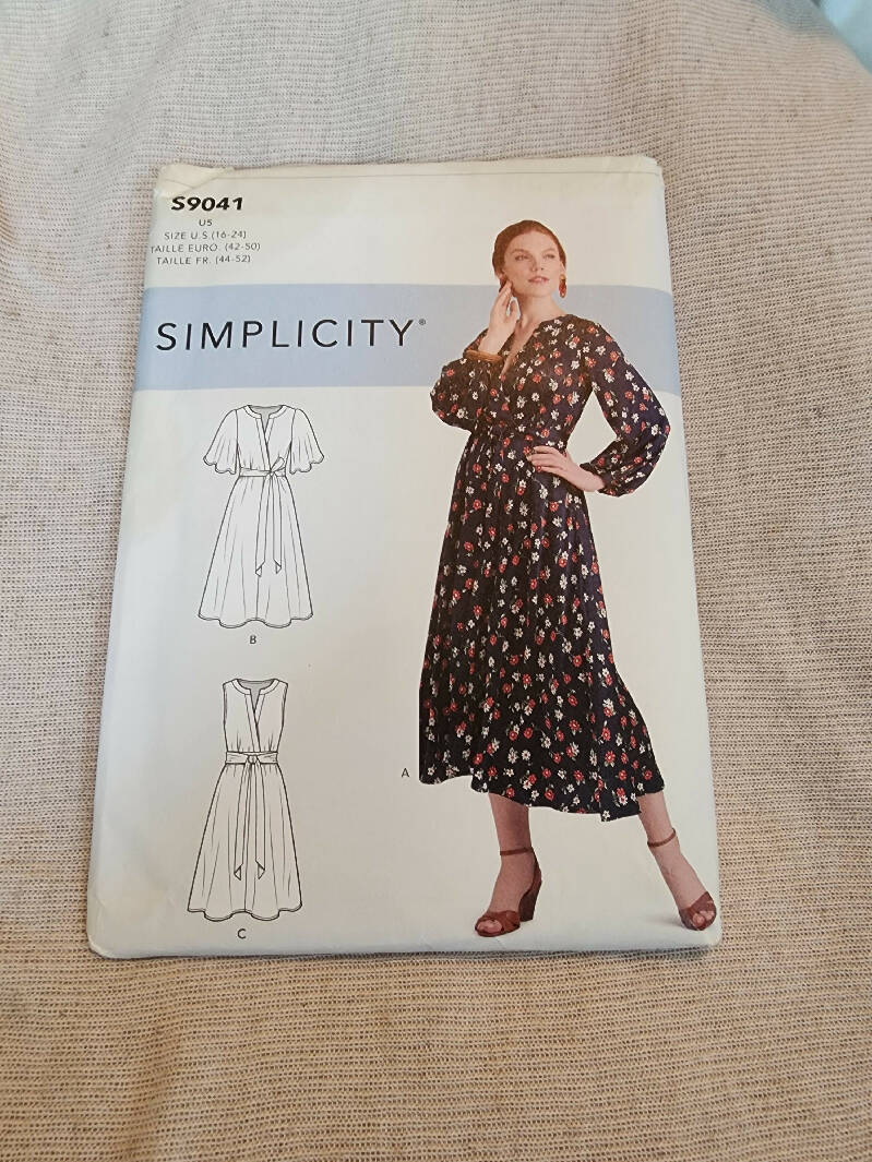 Simplicity 9041- Misses Dress, UC/FF, SZ 16-24