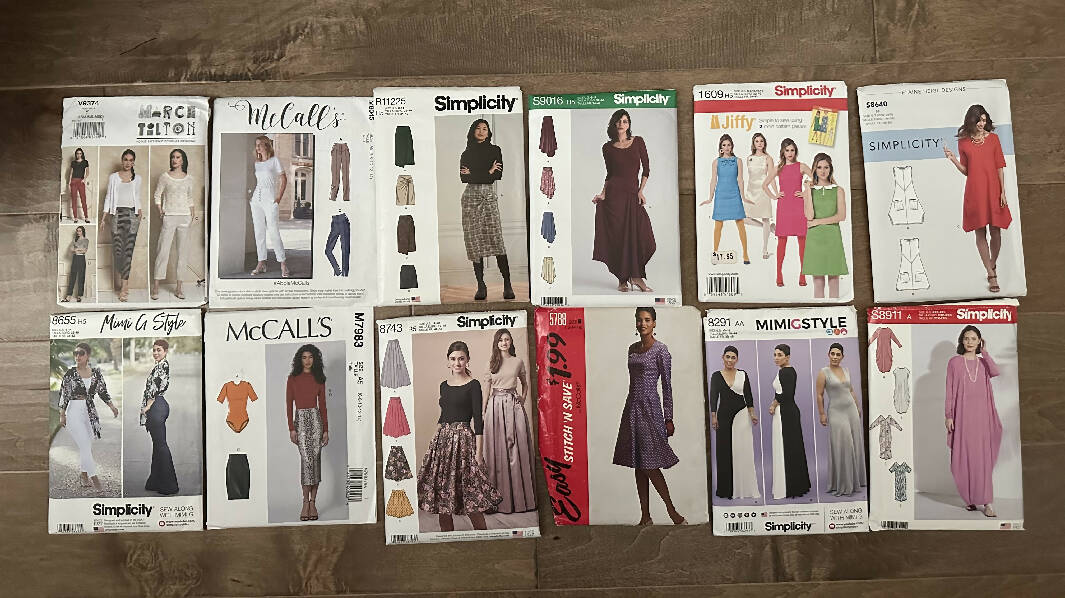 Collection of 36 Big Four Sewing Patterns Destashify