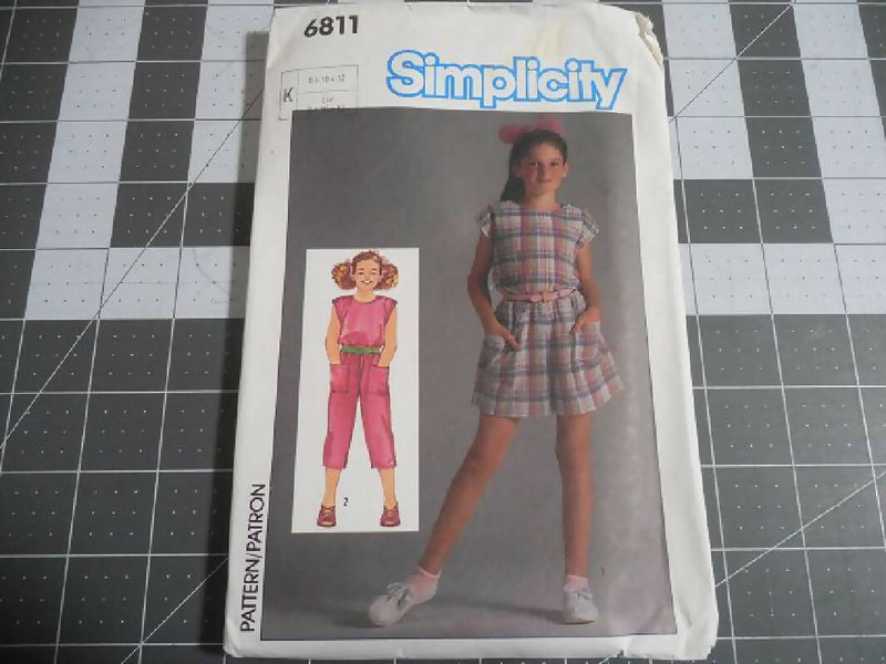 Vintage Simplicity 6811 from 1985 Girl&