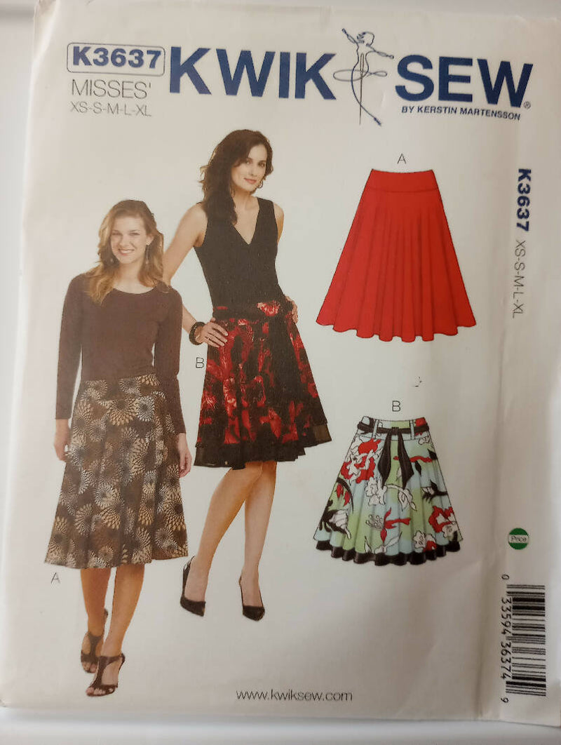 Kwik Sew 3637 SM - XL. Circle skirt with Fitted Yoke