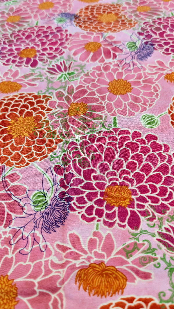 "Zinnias" Pink Cotton Quilting Cotton Woven Fabric 44"W - 2 yds