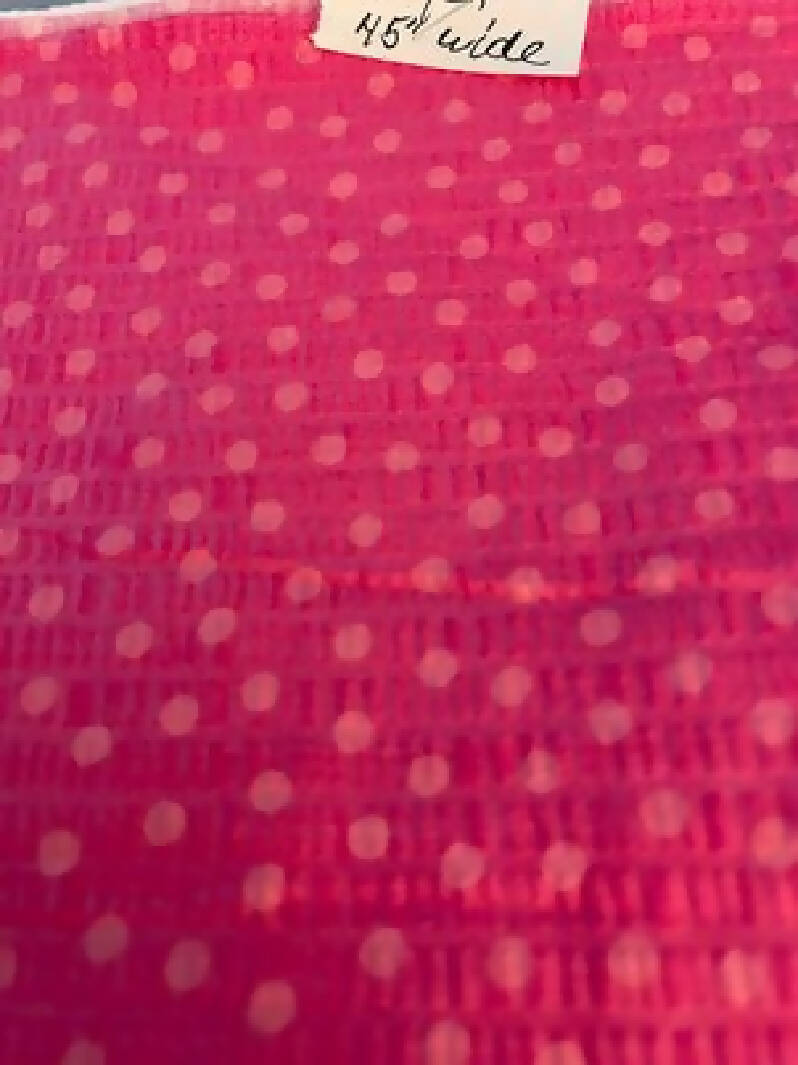 Seersucker light pink dots on fuchsia background 1/2 yd 45 wide