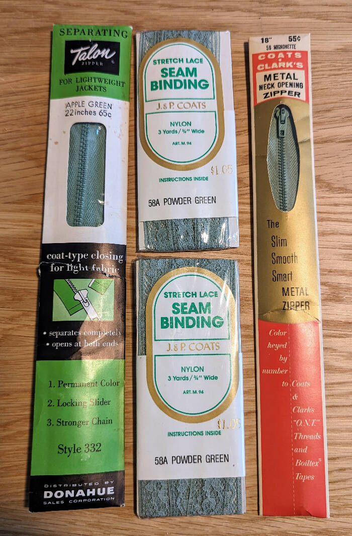 Sea Foam Green Vintage Coordinating Sewing Notions - Lot of 4