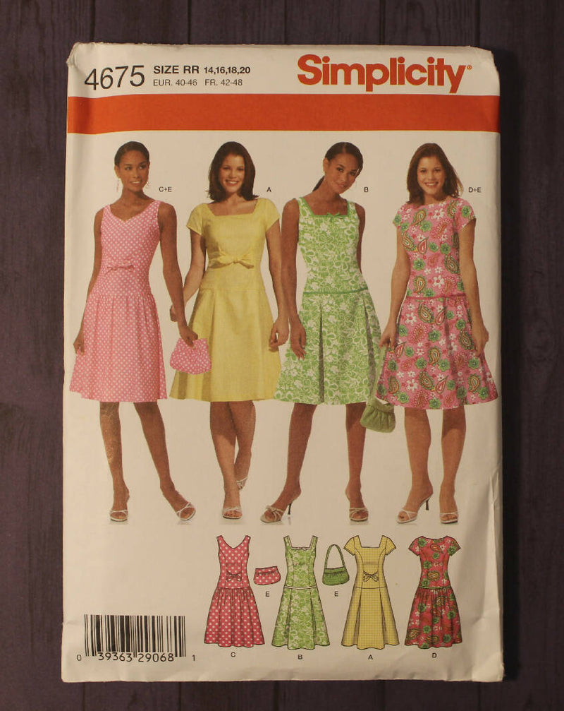 Simplicity 4675 Misses Dresses with Purse