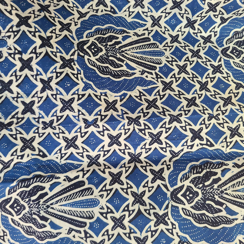 Batik Halus Sinar Beclain India Fabric