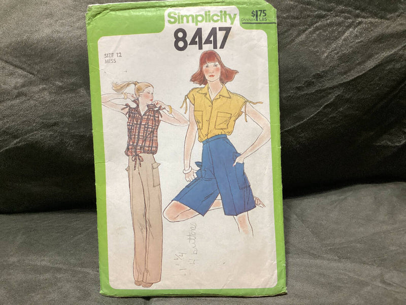 Simplicity 8447 Miss size 12