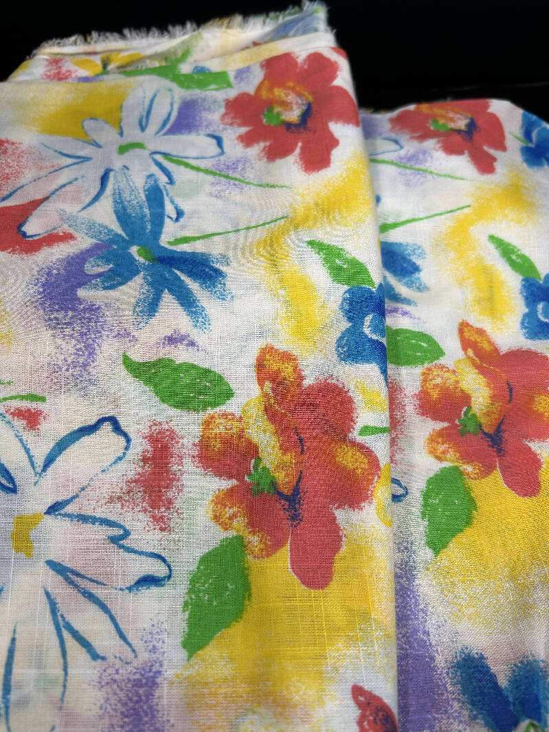 4yd x44” bright summery sketch florals fabric