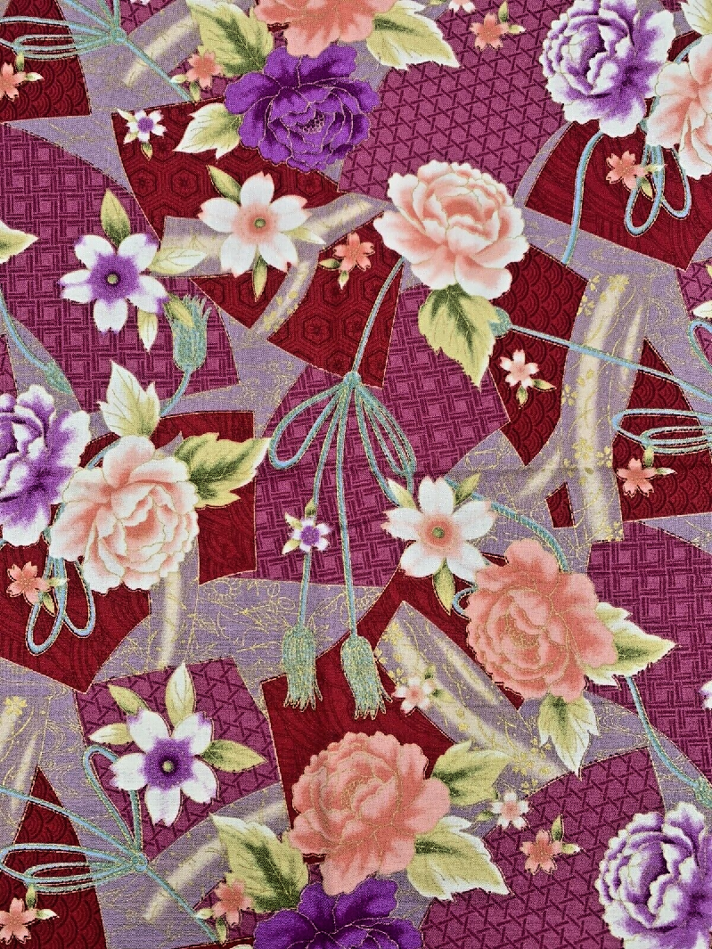 Japanese Cotton Fabric Traditional Magenta Pink Roses Gold Detail Print 1 yard