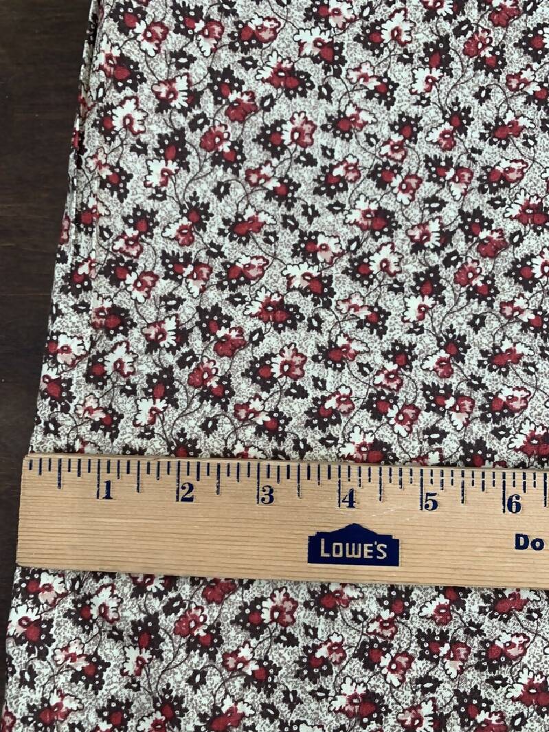 Vintage Micro Floral Muslin Fabric 1980s Cottagecore Neutral Colors 1y+27"x44"