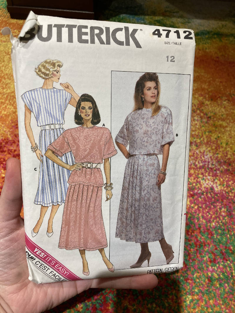 Butterick 4712, size 12