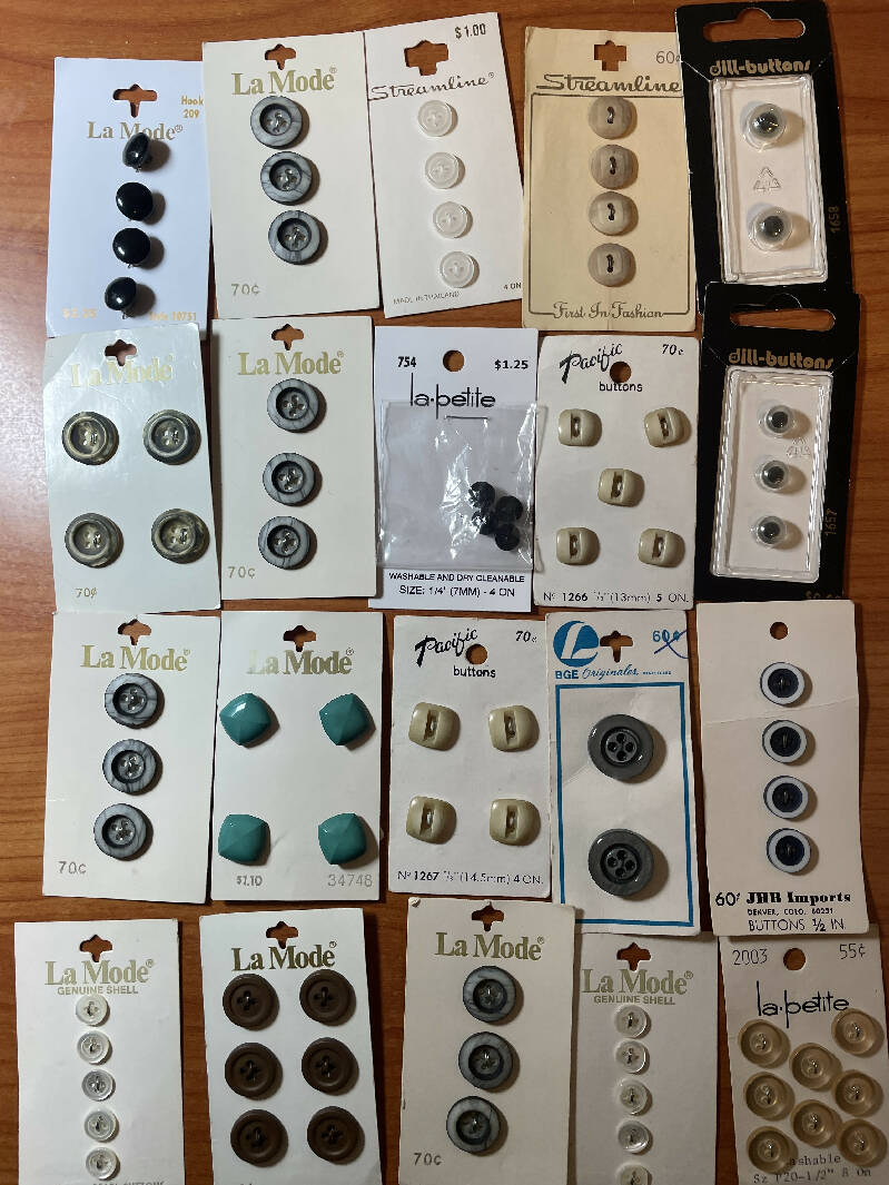 Vintage Button Lot (55)