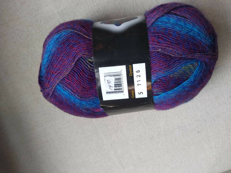 Plymouth Yarn Zino