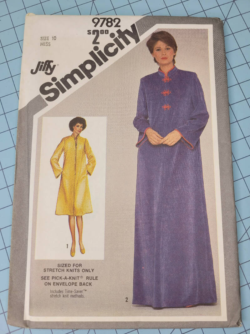 Simplicity Robe Combo 9219 and 9782