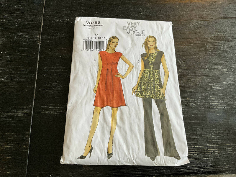 Vogue Patterns, V8755 - Unopened, US Sizes 8-14