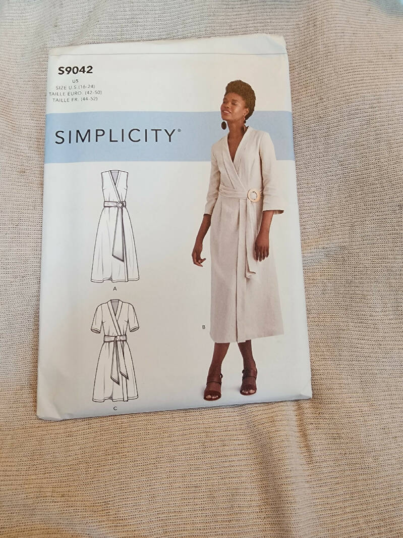 Simplicity 9042 - Misses Dress, UC/FF, SZ 16-24