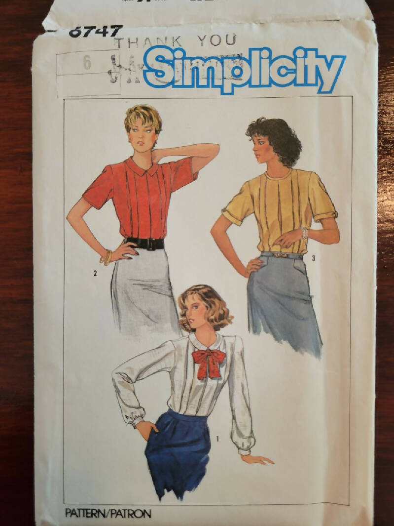 Simplicity 6747 Misses Size 6 Blouse, UC/FF