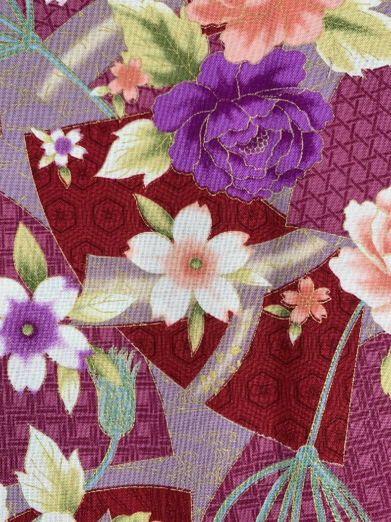 Japanese Cotton Fabric Traditional Magenta Pink Roses Gold Detail Print 1 yard